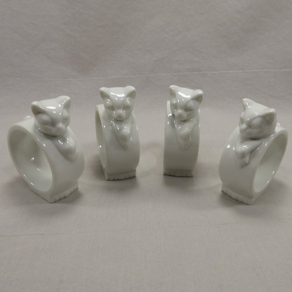 Vintage Crowning Touch White Porcelain Kitty Cat Motif Napkin Rings Set of 4